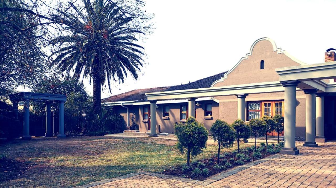 Kromdraai Guest Rooms Krugersdorp Exterior foto